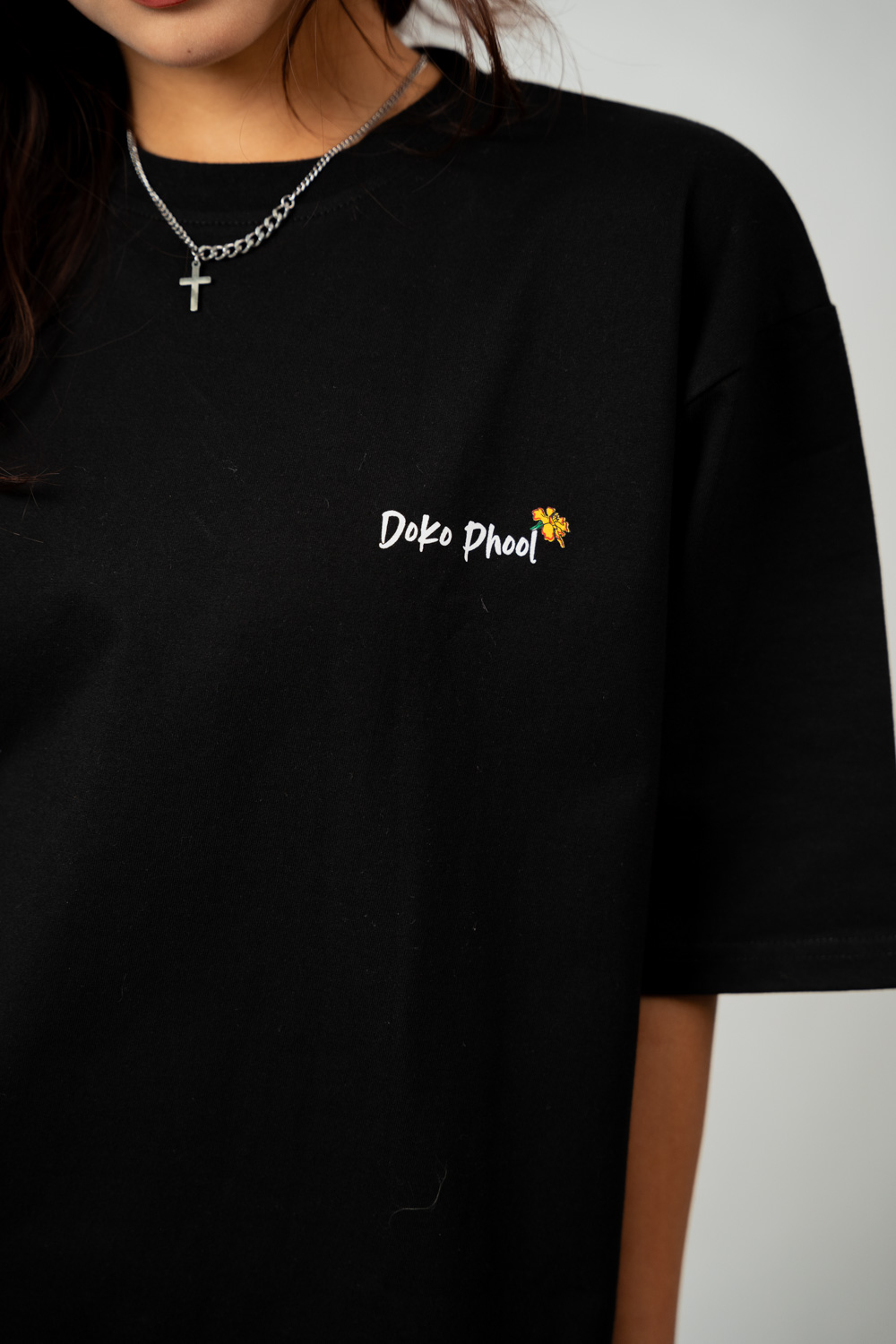 "Doko Phool" Printed Black T-shirt